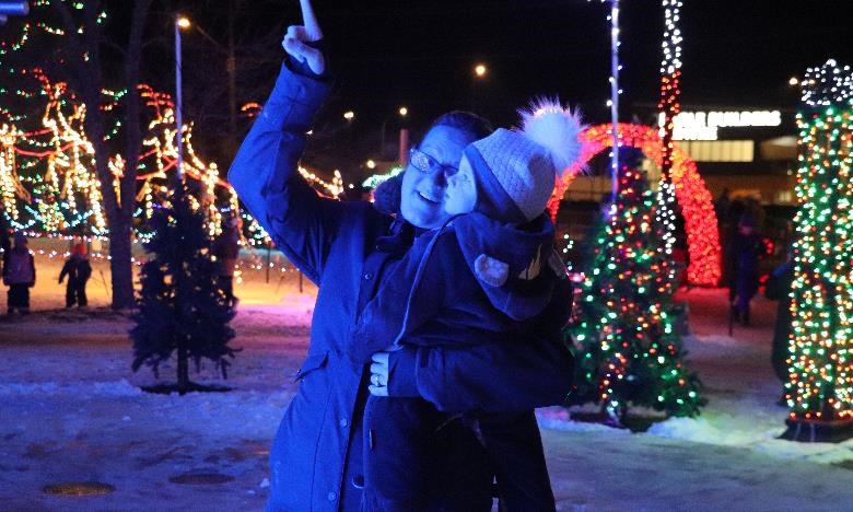 Light Up Blackfalds! Returns November 21